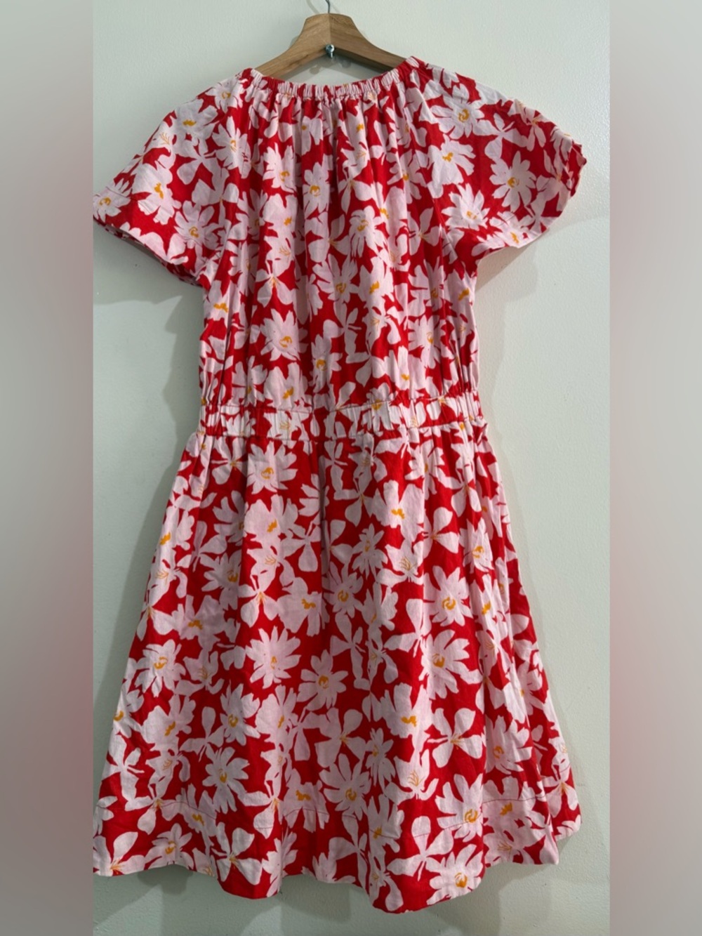 Free assembly Red Floral Short-Sleeve Casual Dress with Drawstring Waist - Picture 1 of 5